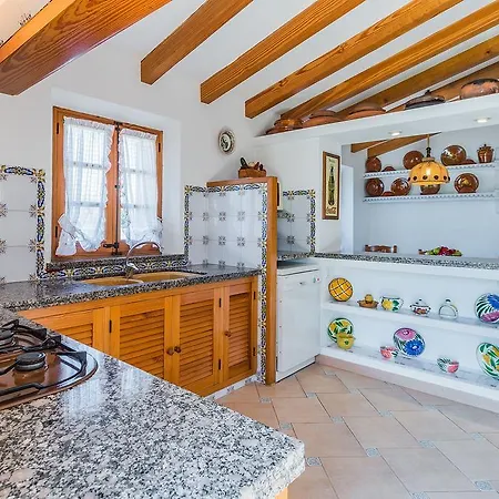 Pericas Almadrava Villa *