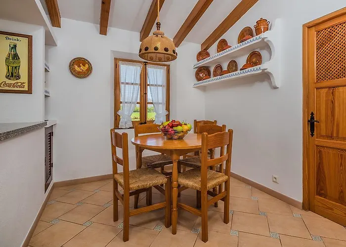 Pericas Almadrava * Pollença